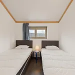 Westhinder Ii H52 Holiday home *